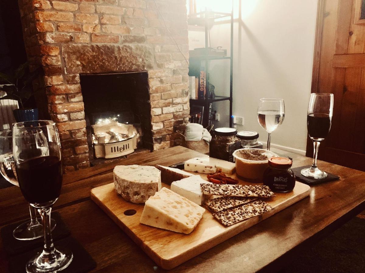 The Tenth House, Grade II Listed Georgian Town House, Wirksworth, Derbyshire, Peak District Cottage, Sleeps 4 エクステリア 写真